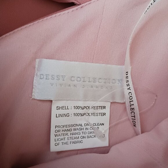 FLAWED, NWOT,‎ Dessy Collection, 6, Off-the-Shoulder Trumpet Gown Desert Rose - Picture 4 of 13